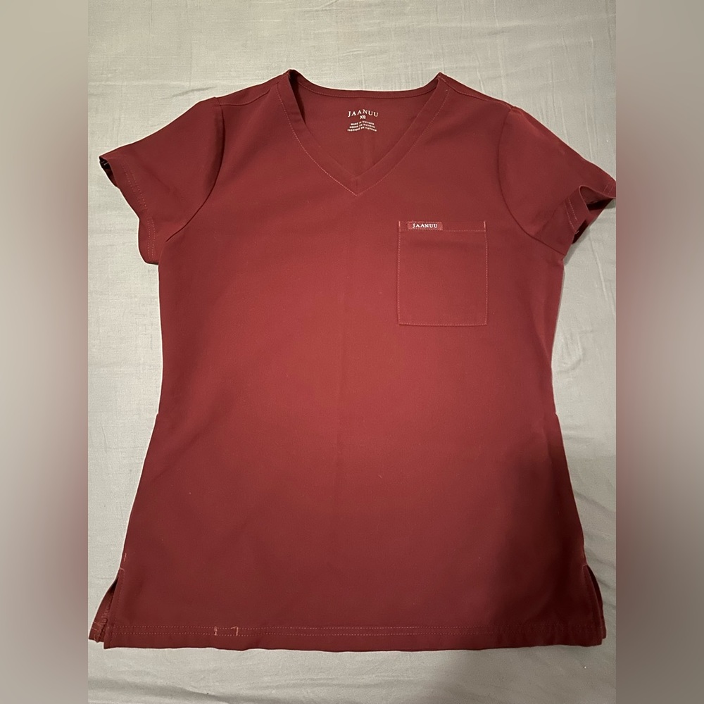 Jaanuu 3 pocket Scrub Top